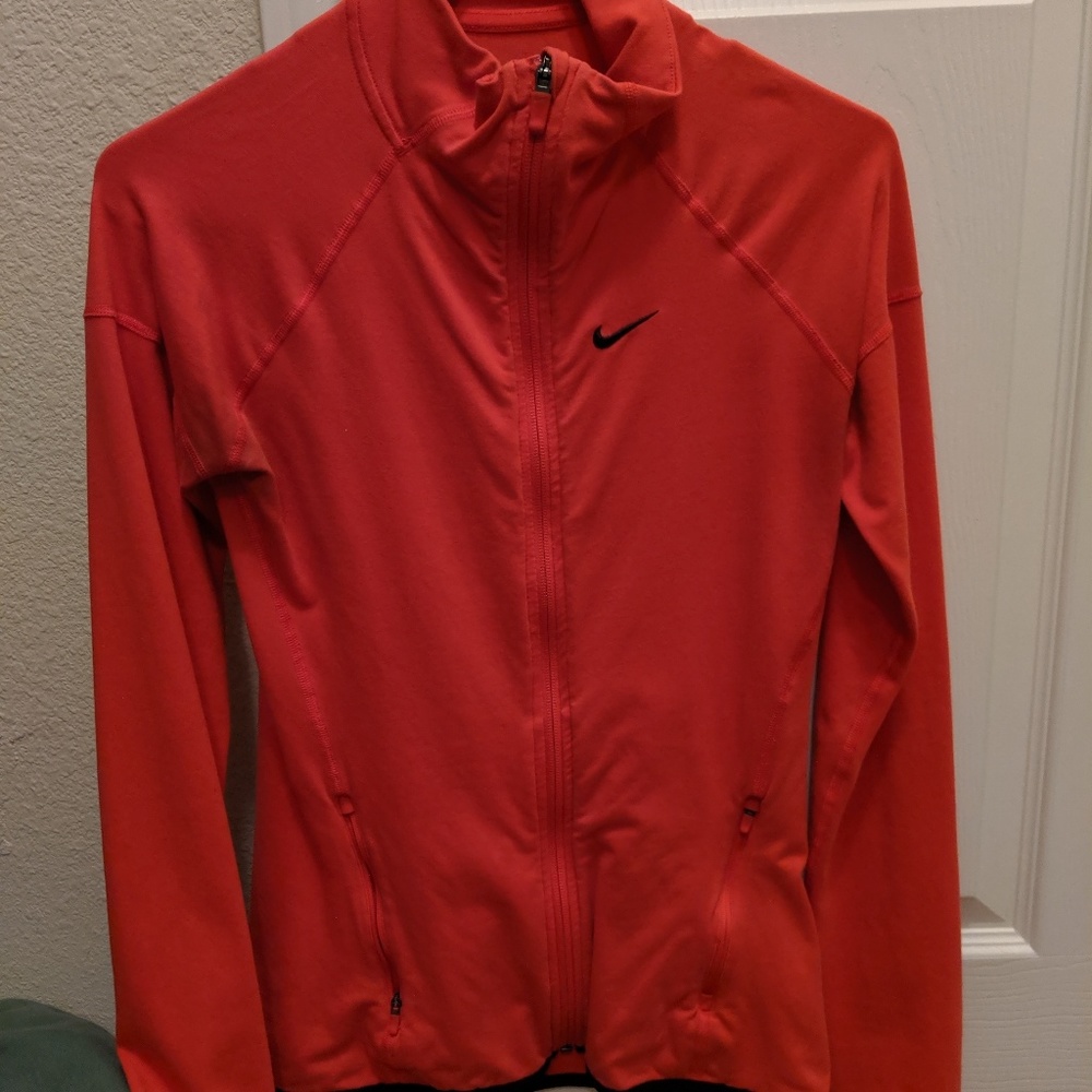 Nike dri-fit jacket
